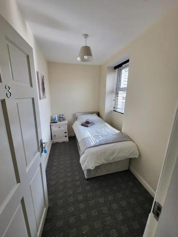 Dublin Packet - Single Room 3 Holyhead Exteriér fotografie